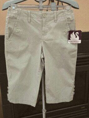 NWT Gloria Vanderbilt sz 6P khaki green capris
